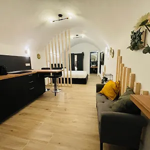 La Petite Appartamento