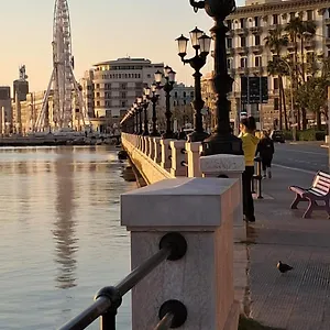 Casa Aurora , Bari Italia